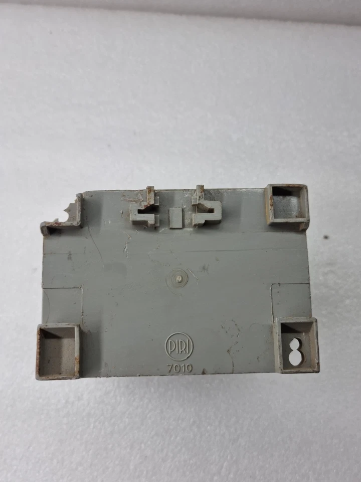 Industrial Burner Monitor Flame Safeguard Controller 230V AC With Reset Switch